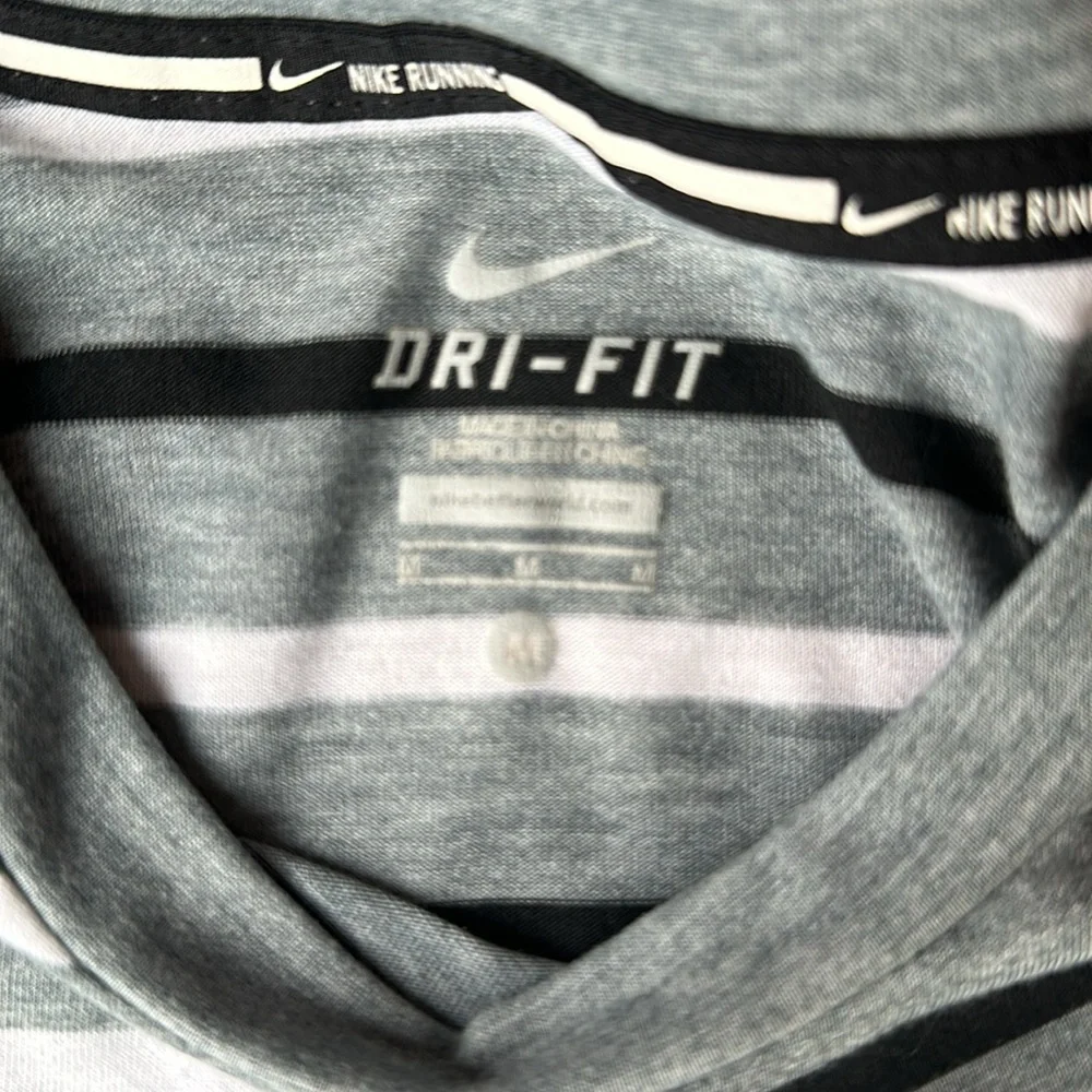 Men’s Nike Running Dri-Fit striped shirt, size Medium